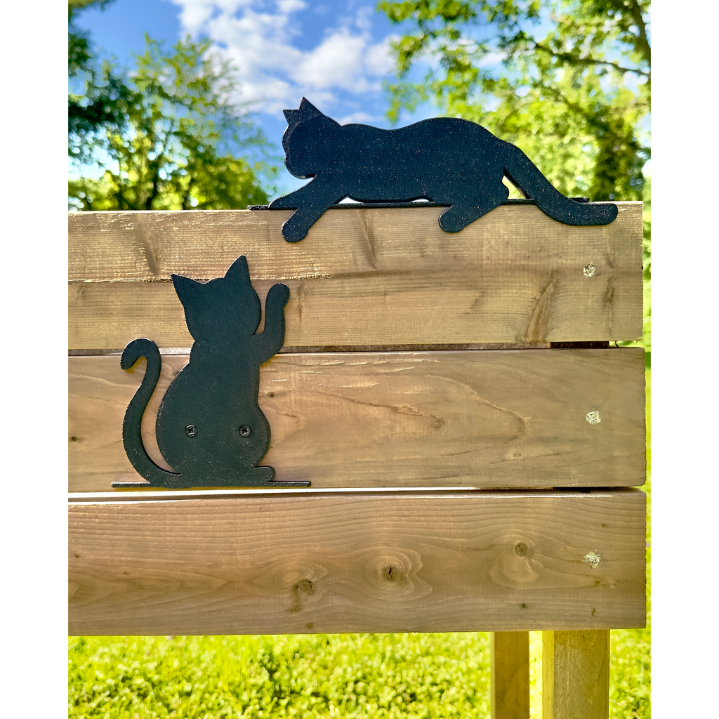 Elevated Wooden Planter Box with Cat Décor